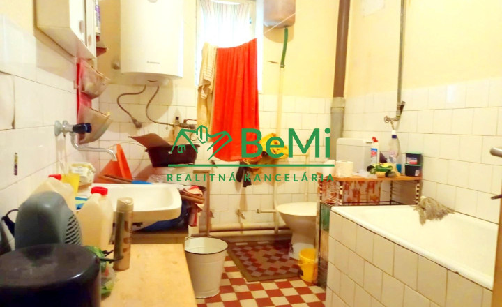 Predaj dvojgeneračného rodinného domu - Sazdice( 018-12-HEKA) - fotografia 10