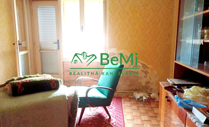 Predaj dvojgeneračného rodinného domu - Sazdice( 018-12-HEKA) - fotografia 12