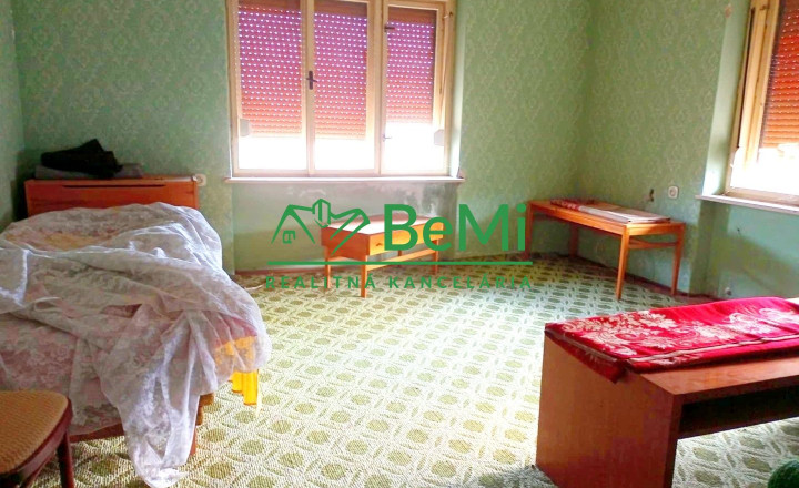 Predaj dvojgeneračného rodinného domu - Sazdice( 018-12-HEKA) - fotografia 17
