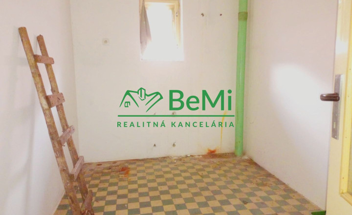 Predaj dvojgeneračného rodinného domu - Sazdice( 018-12-HEKA) - fotografia 19