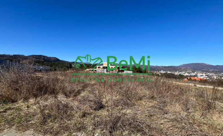 Stavebný pozemok 1208 m2, výhľad na mesto, Banská Bystrica - fotografia 9