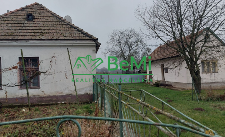 Predaj starší rodinný dom, Alekšince, pozemok 2750m2,  Nitra (202-12-JUF)