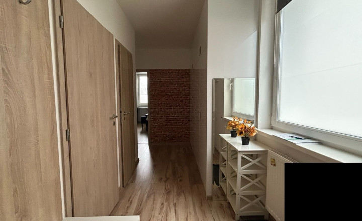 3 izbový byt, Banská Bystrica, terasa, vírivka, parkovaníe - fotografia 17