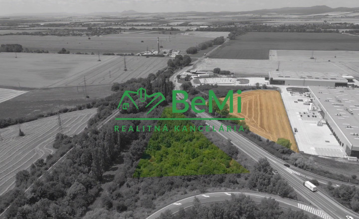 Predaj -priemyselný pozemok pre developera v meste Piešťany - fotografia 2