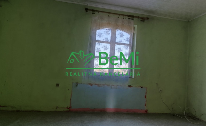 Rodinný dom v obci Boldogkóváraja -NA PREDAJ - fotografia 5