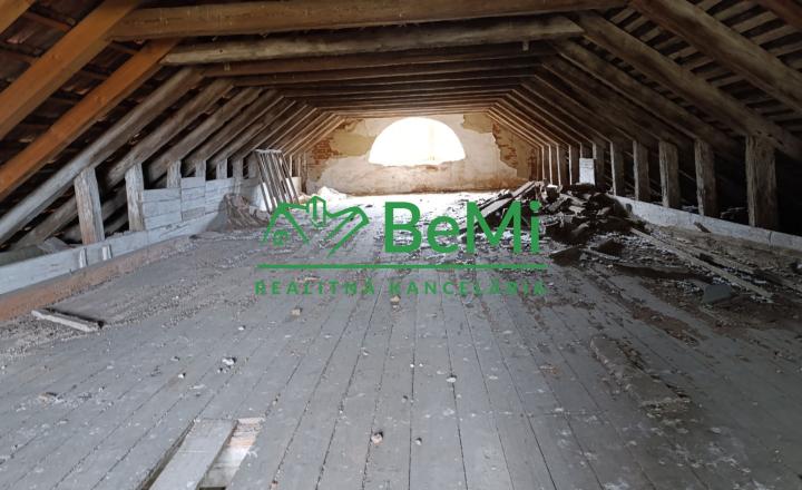 Budova v obci  PERE -NA PREDAJ za 52000,-Eur - fotografia 6