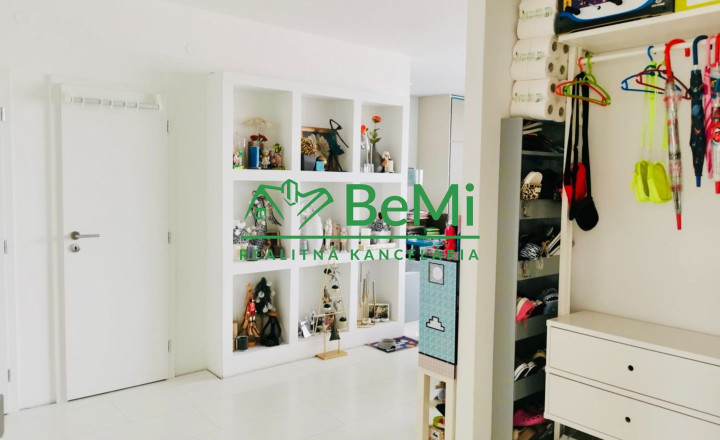  Na Predaj 3 izbový byt Trenčín Istebník  - fotografia 7