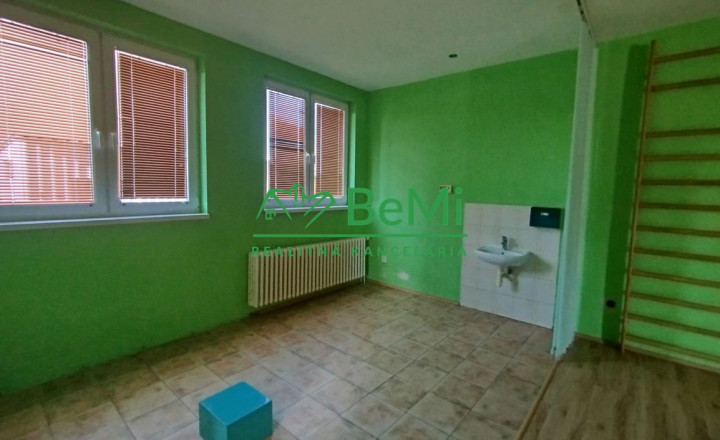 033-25-PAMA Prenájom priestorov – Výčapy-Opatovce PRENAJATÉ - fotografia 10