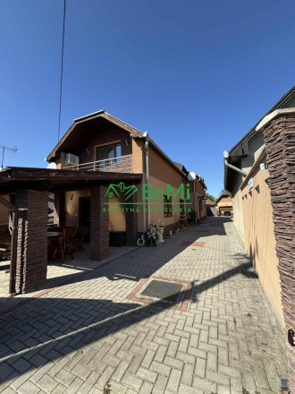 Predaj, zrekonštruovaný rodinný dom - Šahy (039-12-PEKR) - fotografia 17