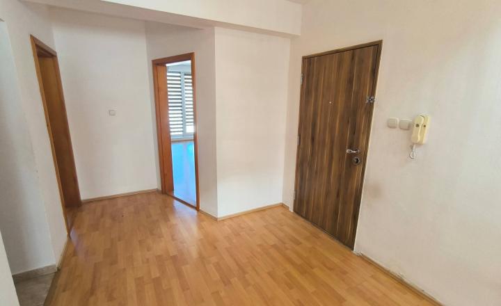 Predaj: 4 izbový byt - Mezonet Čadca, 142m2 (192-114-PEMOa) - fotografia 1