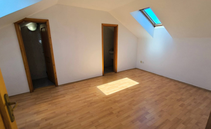 Predaj: 4 izbový byt - Mezonet Čadca, 142m2 (192-114-PEMOa) - fotografia 10