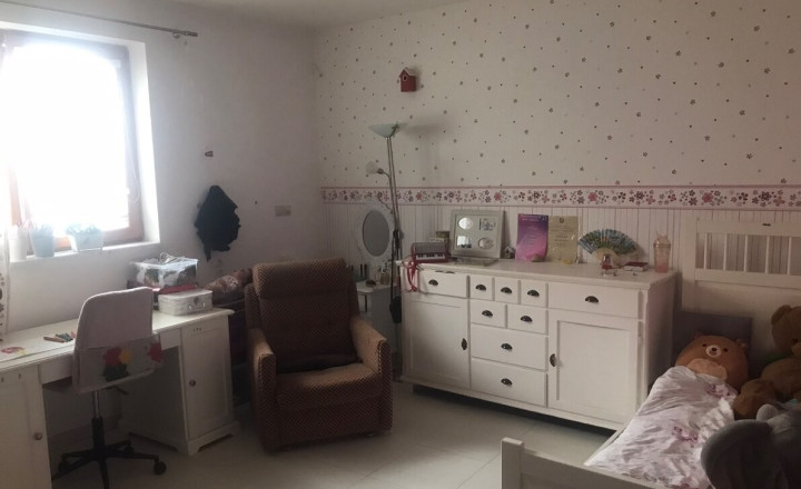 8 izbový rodinný dom v Lehote pri Nitre ZNÍŽENÁ CENA! - fotografia 2