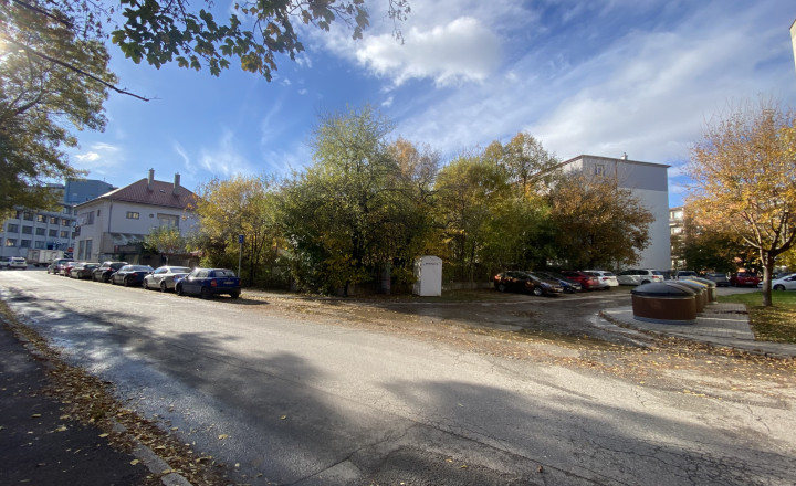 REZERVOVANÉ Nitra centrum Staré Mesto pozemok 644 m2 ID 593-14-MIG - fotografia 7
