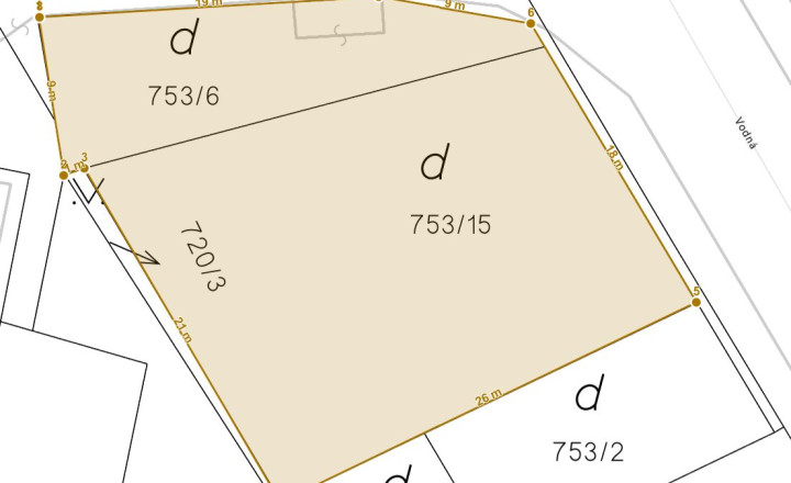 REZERVOVANÉ Nitra centrum Staré Mesto pozemok 644 m2 ID 593-14-MIG - fotografia 4