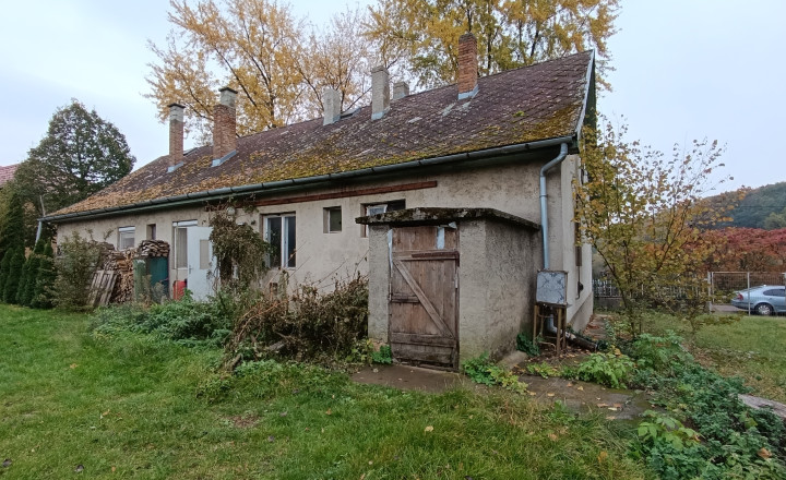 Pozemok 3500 m2 s domom v obci Hernádvecse-39900,-Eur - fotografia 5
