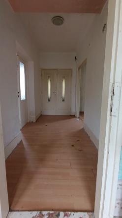 Pozemok 3500 m2 s domom v obci Hernádvecse-39900,-Eur - fotografia 9
