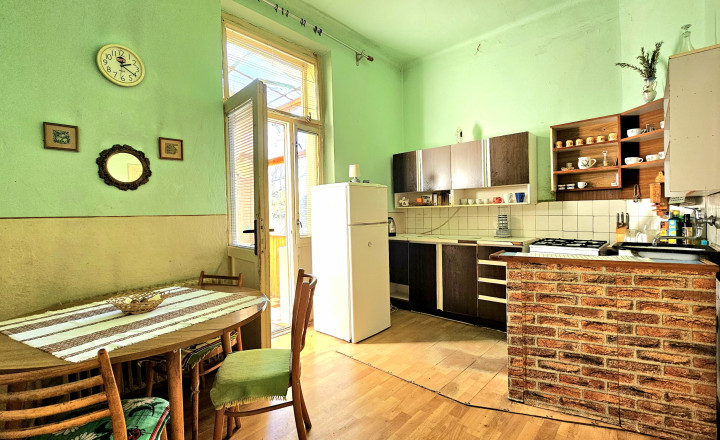 ZĽAVA MOŹNÁ-RODINNÝ DOM PRI CENTRE RIM. SOBOTY S GARÁŽOU - fotografia 4