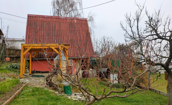 Predaj, chatka s pozemkom - Nitra /Zobor (1239-13-AFI) - fotografia 1