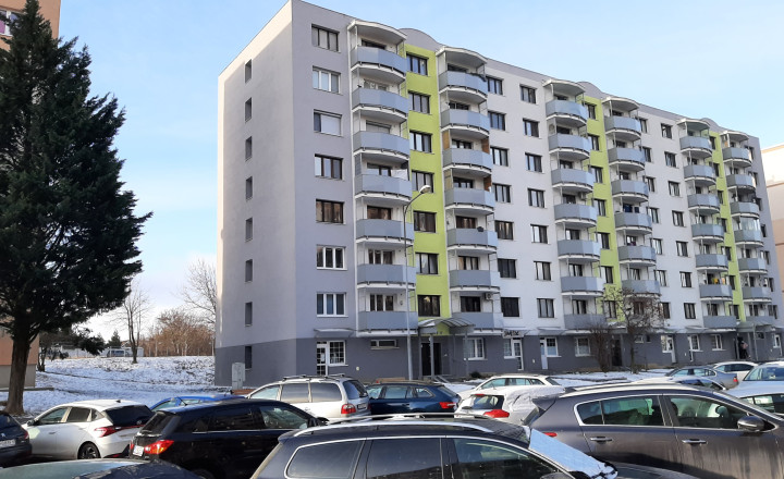 Predané 2-izbový byt Nitra-Na Hôrke ID 007-112-VISK