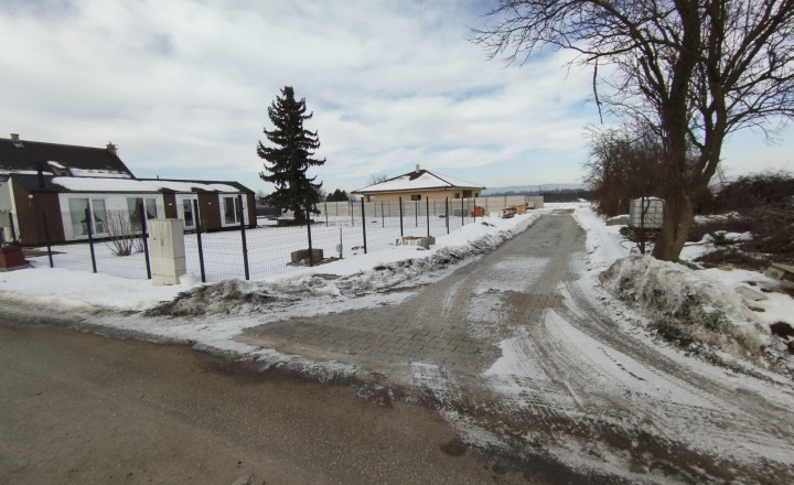 Stavebný pozemok na predaj- Lučenec - fotografia 4