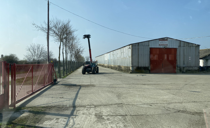 Skladová hala 1000 m² + spevnená vonk. plocha 1000 m² – Tvrdošovce, okres Nové Zámky  ID 003-14-BEST