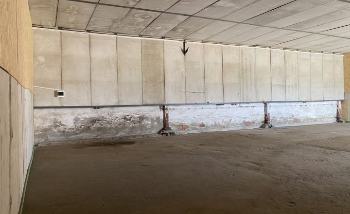 Skladová hala 1000 m² + spevnená vonk. plocha 1000 m² – Tvrdošovce, okres Nové Zámky  ID 003-14-BEST - fotografia 3