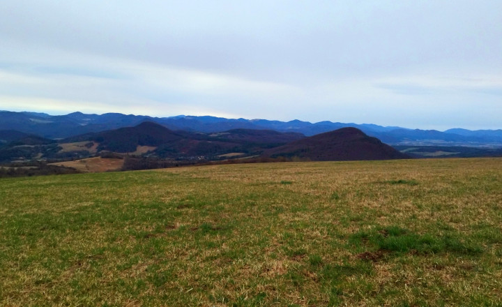 Predaj, slnečný pozemok - Nevoľné (006-14-ZOLA) - fotografia 1