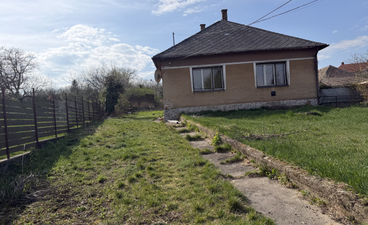 Rodinný dom v obci Forró , Maďarsko za výhodnú cenu - PREDAJ - fotografia 12