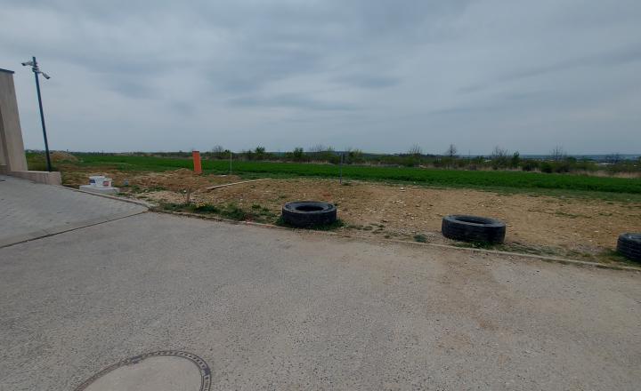 Predaj stavebný pozemok Nitrianske Hrnčiarovce (211-14-JUF) - fotografia 3