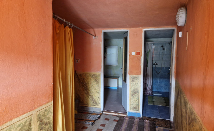 V Ý H O D N E NA PREDAJ DOM V REJDOVEJ ZA 75900,-Eur -PREDAJ - fotografia 12