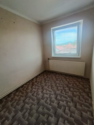 ZNÍŽENÁ CENA 6-izbový rodinný dom Hrušovany. V tichej časti. - fotografia 11