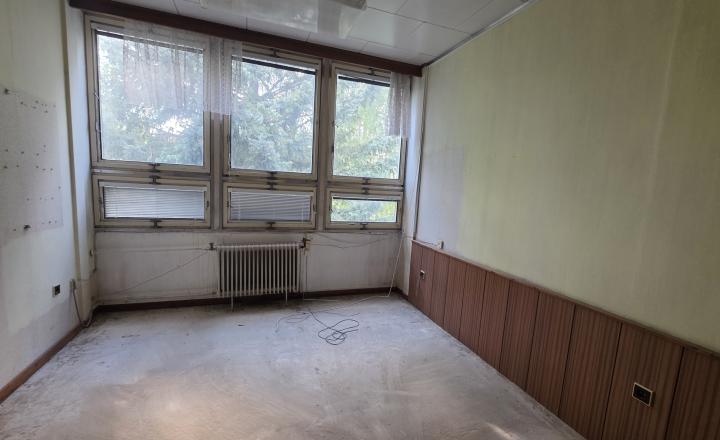 Polyfunkčná budova Považany – investičná príležitosť - fotografia 4
