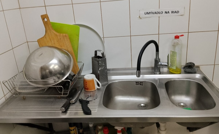 Na predaj polyfunkčný objekt, Bánovce nad Bebravou - fotografia 10
