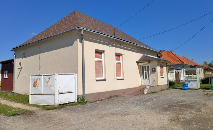 Predaj, rodinný dom/ budova -Tesárske Mlyňany (1254-12-AFI)