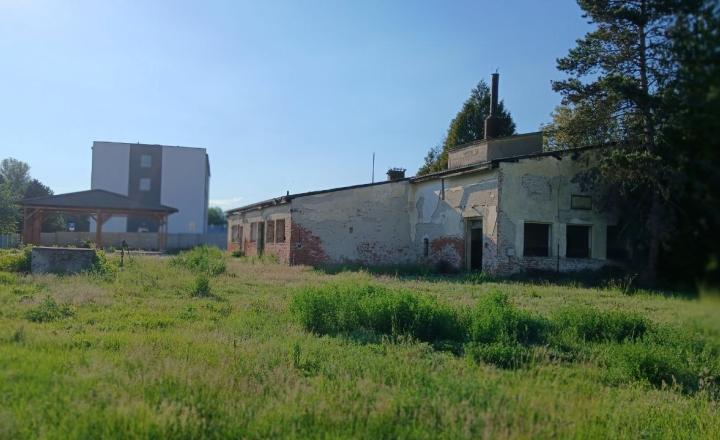 Multifunkčný areál s veľkým pozemkom - Želovce (025-18-MIMI) - fotografia 4