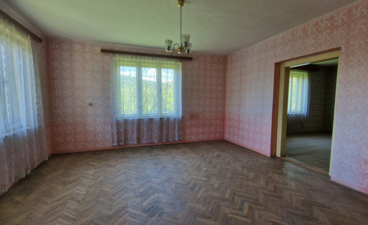 P R E D A N É Rodinný dom v obci Vlachovo-NA PREDAJ - fotografia 2
