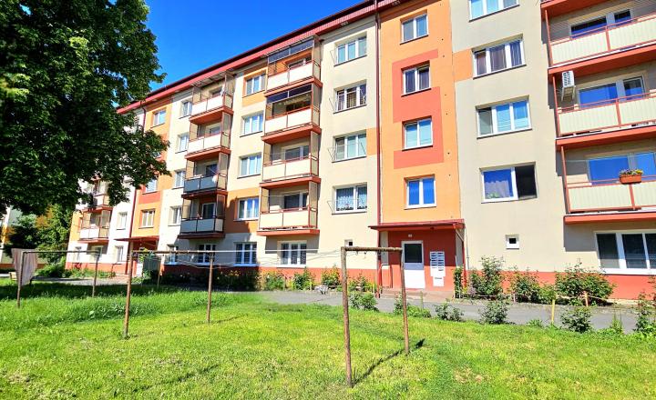 2-IZBOVÝ BYT V RIMAVSKEJ SOBOTE - NA PREDAJ - fotografia 24