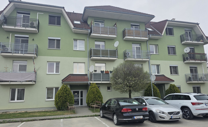 Predaj 2-izbový byt s garážou a 2 balkónmi Melčice-Lieskové - fotografia 13