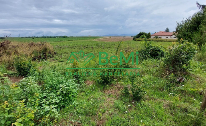Na predaj stavebný pozemok na mravenisku Topoľčany - fotografia 6