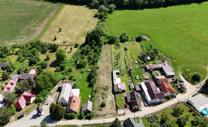 STAVEBNÝ POZEMOK 1857m2 PRI TEPLOM VRCHU - NA PREDAJ - fotografia 4