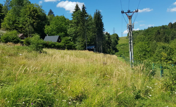 Predaj: Rekr. pozemok Stražov, 2770m2, Žilina (266-14-MACH)