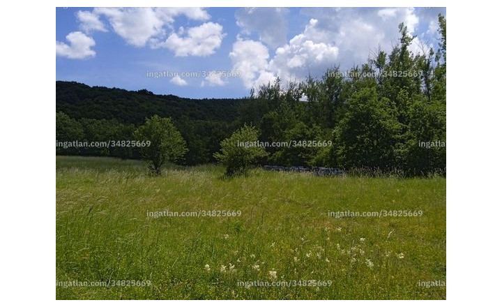 Pozemok v obci Fony v Maďarku  s výmerou 1023 m2-PREDAJ