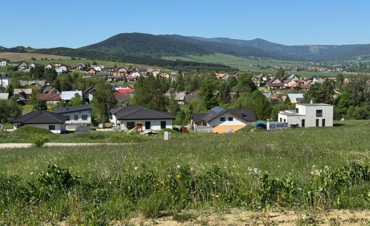 Stavebný pozemok s krásnym výhľadom v obci Babín - fotografia 4