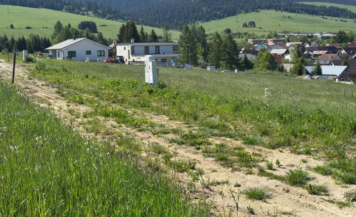 Stavebný pozemok s krásnym výhľadom v obci Babín - fotografia 6