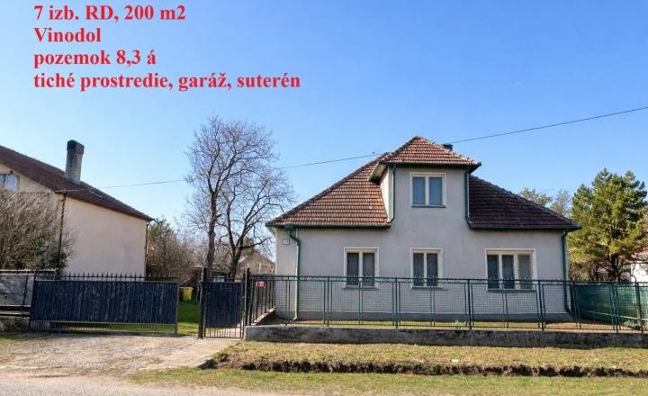 7-izbový rodinný dom, záhrada, garáž, investičná príležitosť - Vinodol