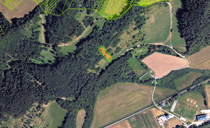 Na predaj pozemok na farmárčenie - Krivá ID: 076-14-STKE - fotografia 1