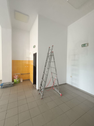 Obchodný priestor 55m² na prenájom, námestie Topoľčany 021-25-RAKO - fotografia 6