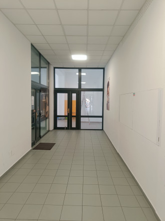 Obchodný priestor 55m² na prenájom, námestie Topoľčany 021-25-RAKO - fotografia 15