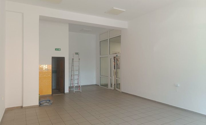 Obchodný priestor 55m² na prenájom, námestie Topoľčany 021-25-RAKO - fotografia 11