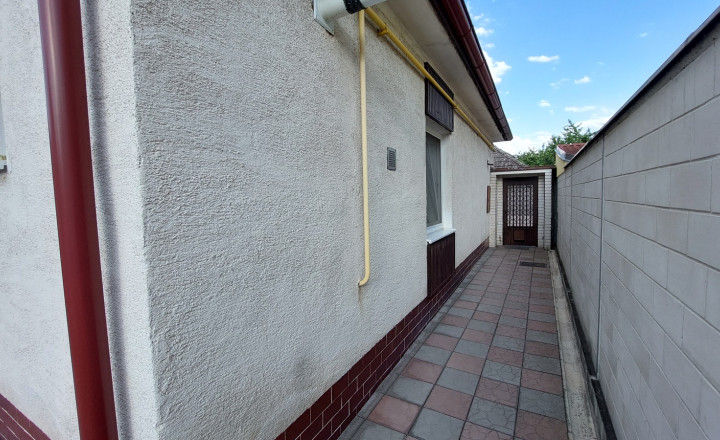 Na predaj rodinný dom v meste Piešťany ID 231-12-LUGUa - fotografia 3